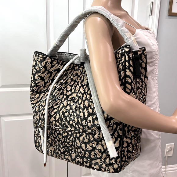 Vera Bradley Fenwick Hobo Glossy Leopard with Genuine Leather Trim - Picture 4 of 15